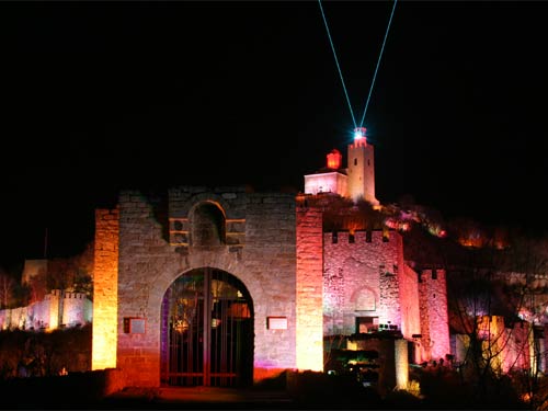 Новини и събития във Велико Търново: Какво да не пропуснете този сезон!